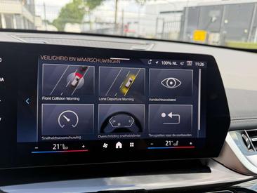 BMW IX1 EDrive20 — photo 18