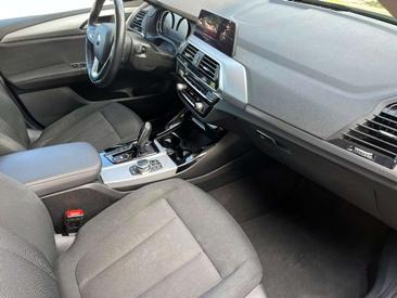 BMW X3 Advantage XDrive20d — photo 12