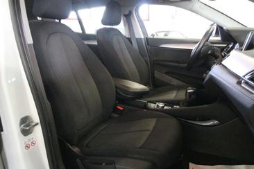 BMW X2 Business XDrive25e — photo 19