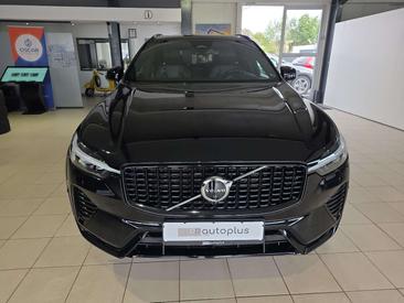 Volvo XC60 B5 R-Design — photo 3