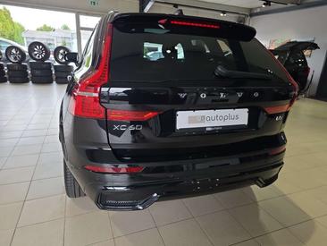 Volvo XC60 B5 R-Design — photo 9