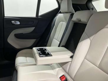 Volvo XC40 T5 Recharge Plus — photo 10
