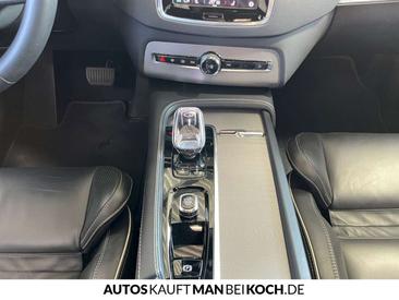 Volvo XC90 B5 Ultimate — photo 9