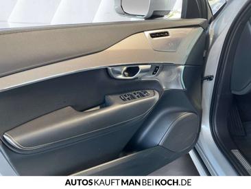 Volvo XC90 B5 Ultimate — photo 12