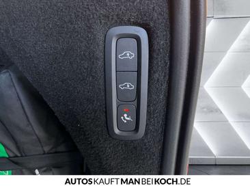 Volvo XC90 B5 Ultimate — photo 16