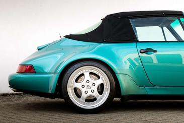 Porsche 964 — photo 10