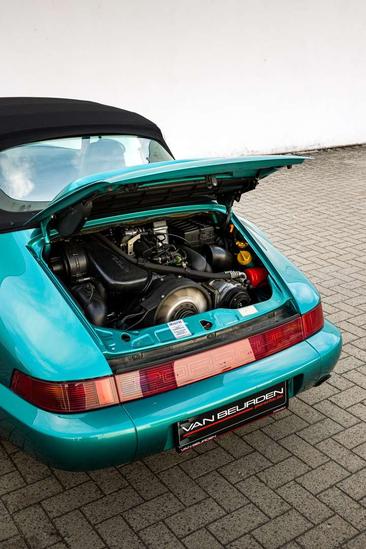 Porsche 964 — photo 19