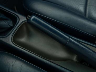 Porsche 993 CARRERA 4 — photo 18