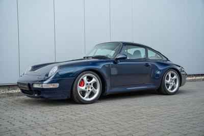 Porsche 993 Carrera 4S