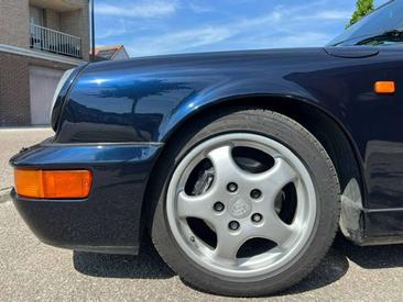 Porsche 964 CARRERA 4 — photo 5