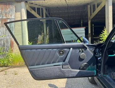 Porsche 964 CARRERA 4 — photo 12