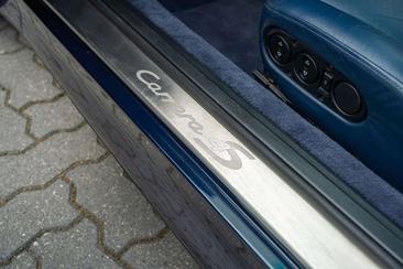 Porsche 993 Carrera 4S — photo 11