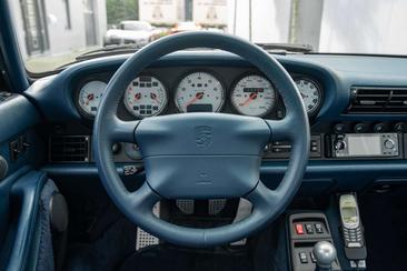 Porsche 993 Carrera 4S — photo 16