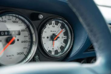 Porsche 993 Carrera 4S — photo 20