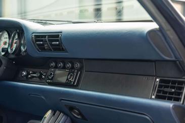 Porsche 993 Carrera 4S — photo 29