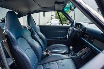 Porsche 993 Carrera 4S — photo 30