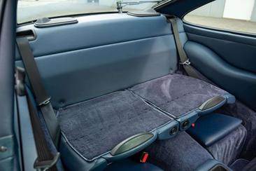 Porsche 993 Carrera 4S — photo 34