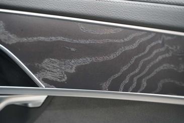 Audi A8 50 TDI — photo 28