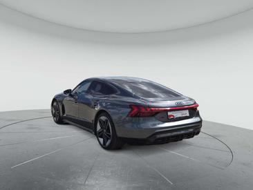 Audi RS E-tron GT Optikpaket Carbon — photo 3