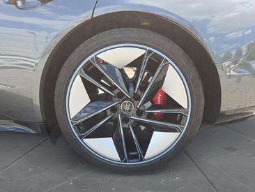 Audi RS E-tron GT Optikpaket Carbon — photo 14