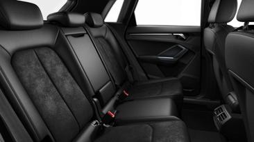 Audi RSQ3 TFSI — photo 8