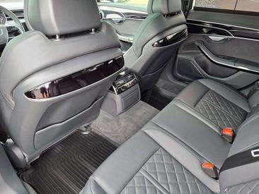 Audi A8 S Line 50 TDI — photo 19