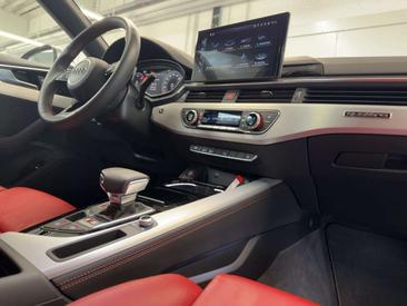 Audi S5 Sportback 55 TDI — photo 12