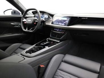 Audi RS E-tron GT — photo 3