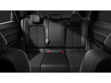 Audi Q8 E-tron S Line 50 — photo 9
