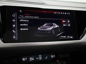 Audi RS E-tron GT — photo 18