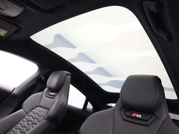 Audi RS E-tron GT — photo 27