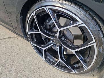 Audi A8 S Line 60 TFSI E — photo 18