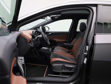 Volkswagen ID.4 Pure — photo 9