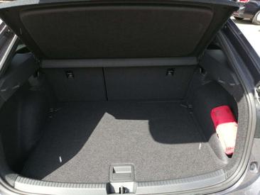 Volkswagen Taigo R-Line — photo 14