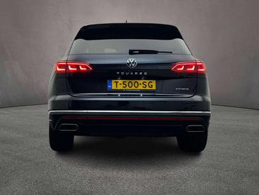 Volkswagen Touareg EHybrid Elegance — photo 6