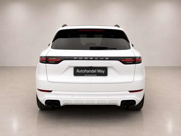 Porsche Cayenne III E-Hybrid — photo 7