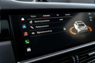 Porsche Cayenne III — photo 12