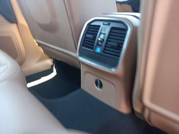 Porsche Macan Electrique — photo 35