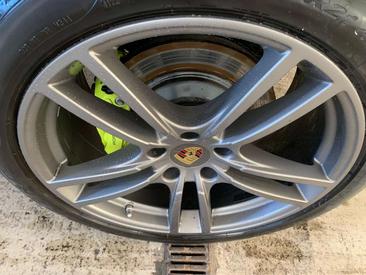 Porsche Cayenne III E-Hybrid — photo 7