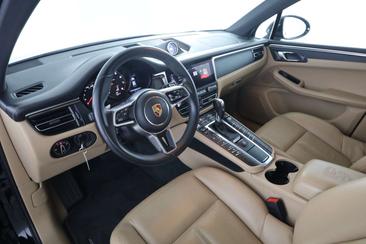 Porsche Macan Electrique Base — photo 8
