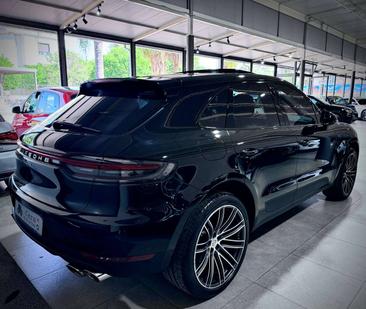 Porsche Macan Electrique Base — photo 6