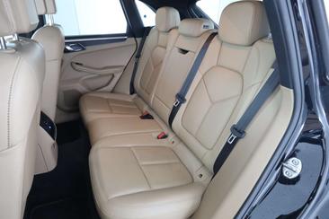 Porsche Macan Electrique Base — photo 10