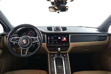 Porsche Macan Electrique Base — photo 11