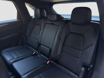 Porsche Cayenne III Base — photo 11
