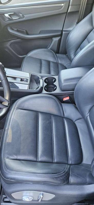 Porsche Macan Electrique T — photo 15