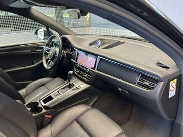 Porsche Macan Electrique — photo 26
