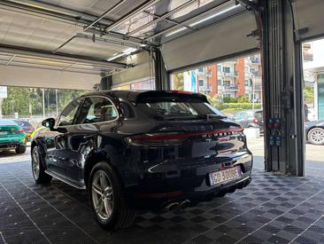 Porsche Macan Electrique S — photo 6