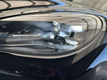 Porsche Macan Electrique — photo 28