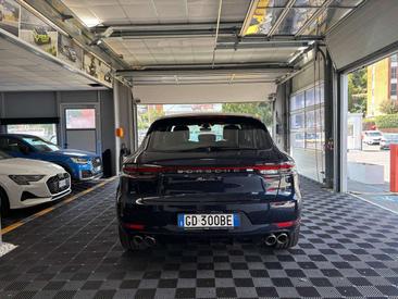 Porsche Macan Electrique S — photo 7