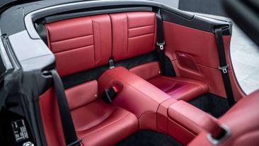 Porsche 992 I Carrera 4S — photo 22